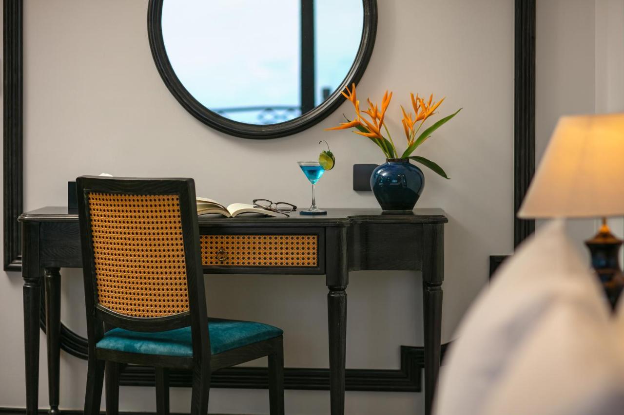 Bliss Hoi An Beach Resort & Wellness Exterior photo