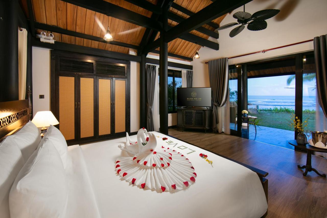 Bliss Hoi An Beach Resort & Wellness Exterior photo
