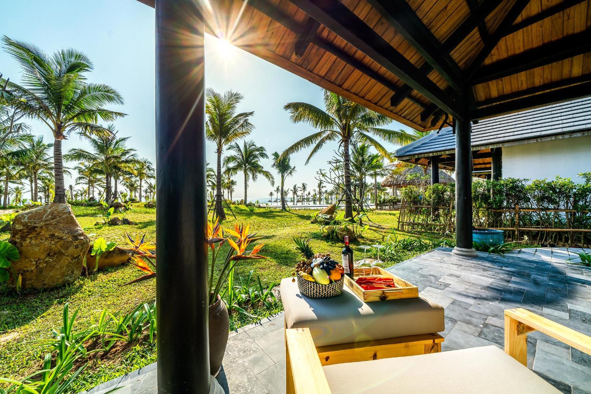 Bliss Hoi An Beach Resort & Wellness Exterior photo